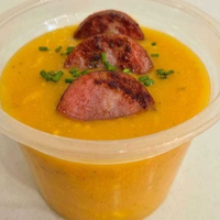 Caldo de mandioquinha caseiro com calabresa 350ml